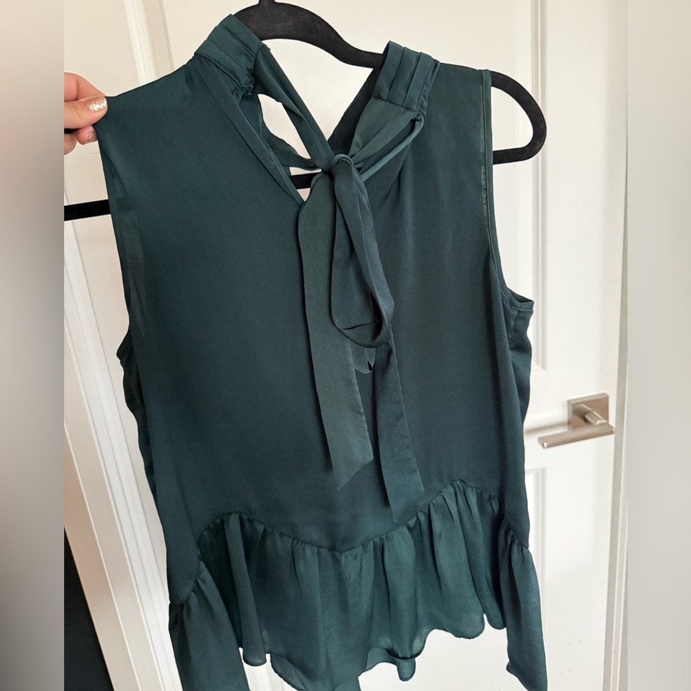 Green blouse RW&CO